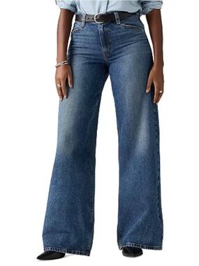 Levi's ‘94 Baggy Wide-Leg Jeans in Medium Blue Wash